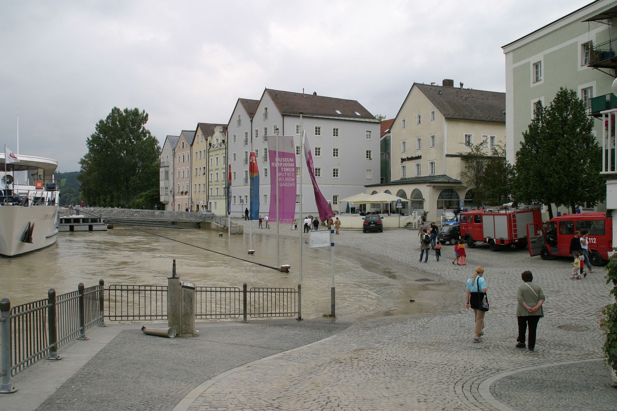 200508 hochwasser.jpg - Hochwasser in Passau
